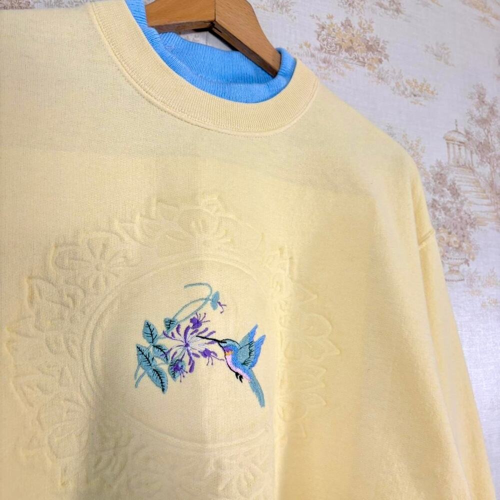 Vintage Hummingbird Embroidered Butter Yellow Cottagecore Crewneck Sweatshirt
